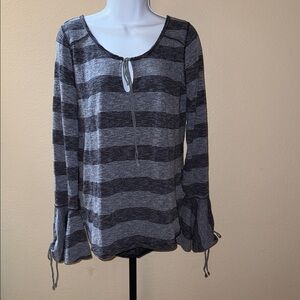NWT We The Free Africa Tee Blue Heather Striped Long Flare Sleeve Women’s Size S